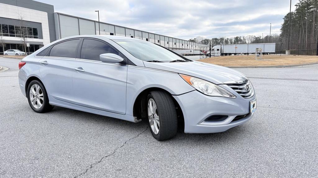 2011 Hyundai Sonata - $5,500