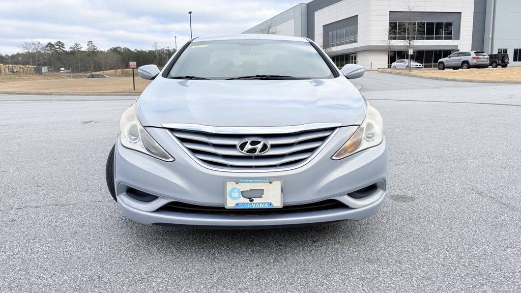 2011 Hyundai Sonata - $5,500