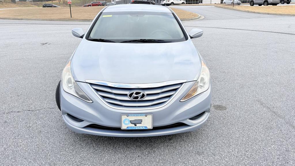 2011 Hyundai Sonata - $5,500