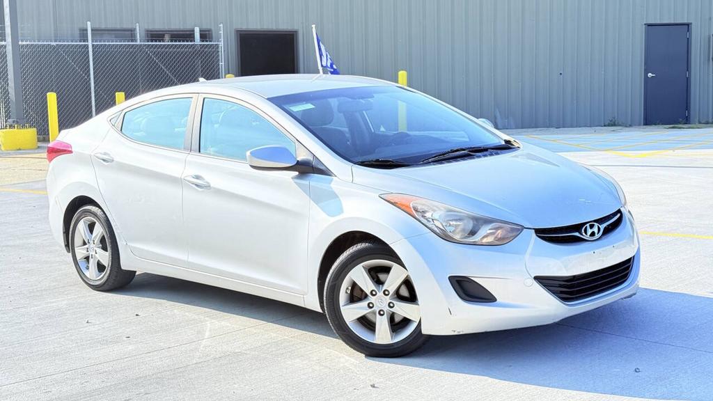 2011 Hyundai Elantra - $6,500