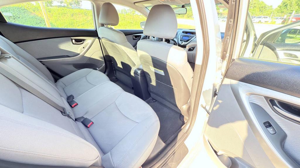 2011 Hyundai Elantra - $6,500