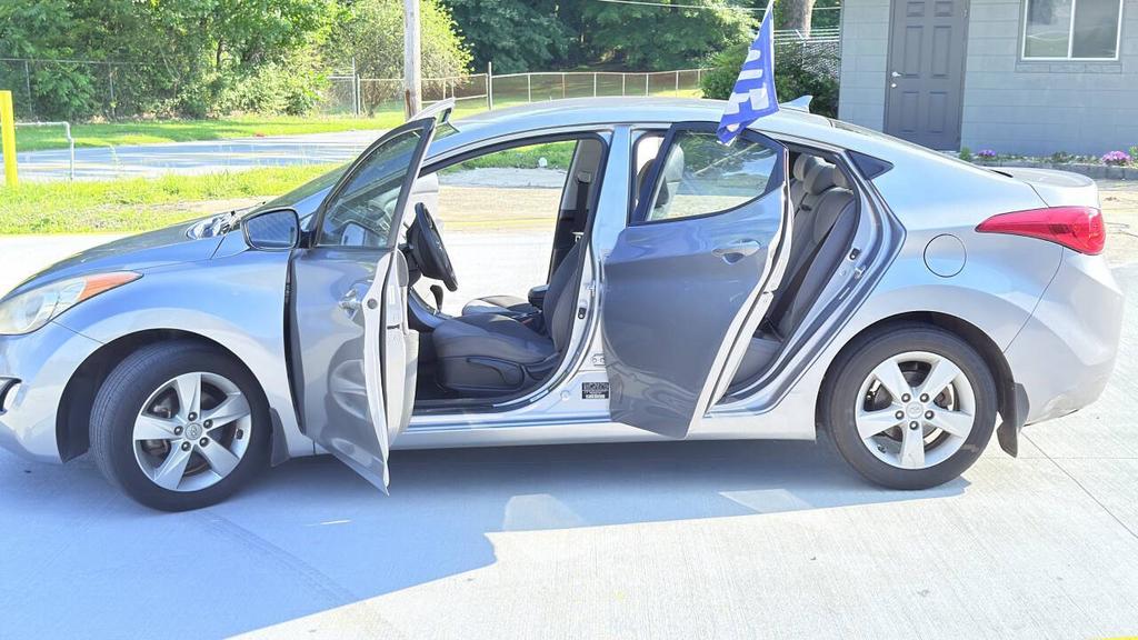 2013 Hyundai Elantra - $7,850