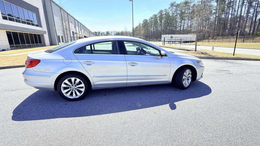 2010 Volkswagen CC - $5,950