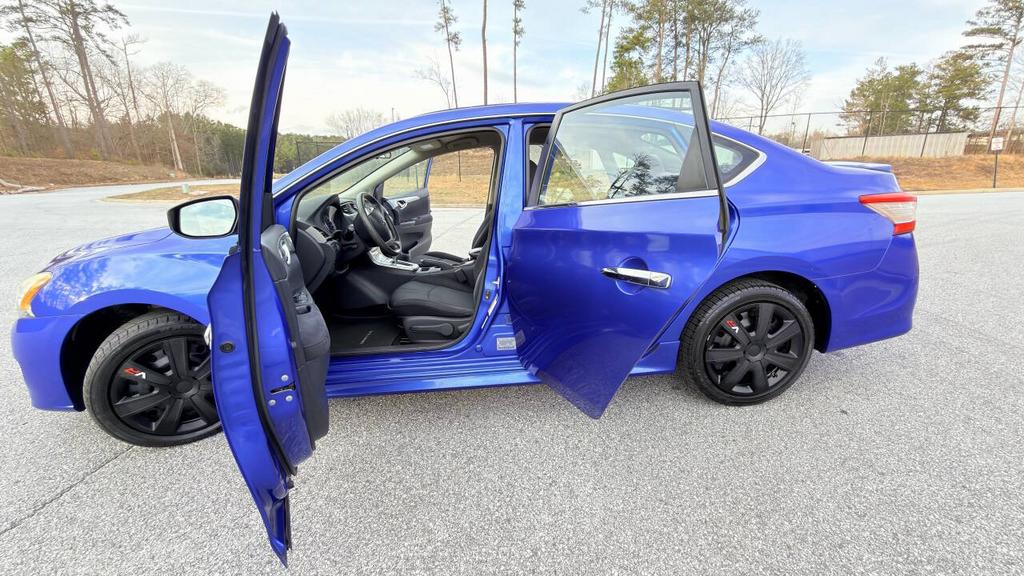 2014 Nissan Sentra - $4,999