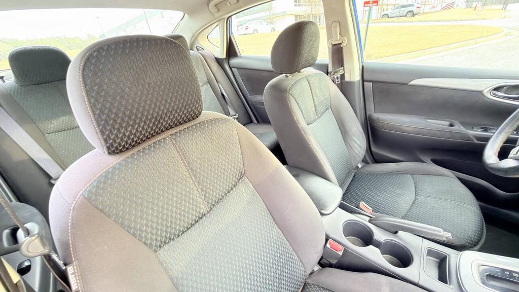 2014 Nissan Sentra - $4,999