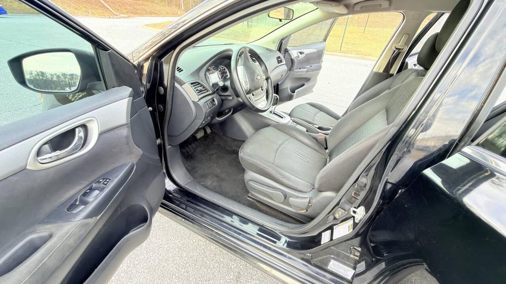 2015 Nissan Sentra - $5,000