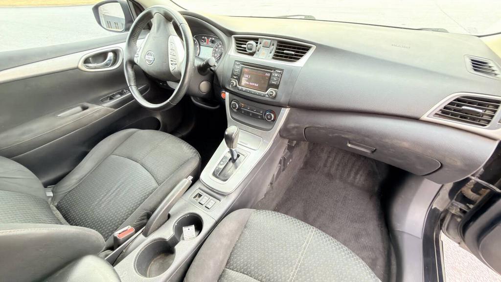 2015 Nissan Sentra - $5,000