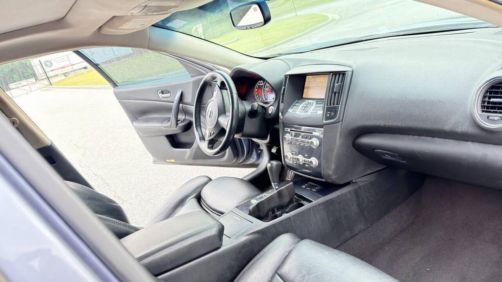 2012 Nissan Maxima - $5,900