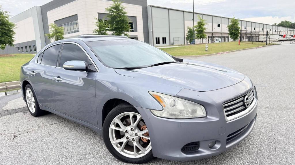 2012 Nissan Maxima - $5,900