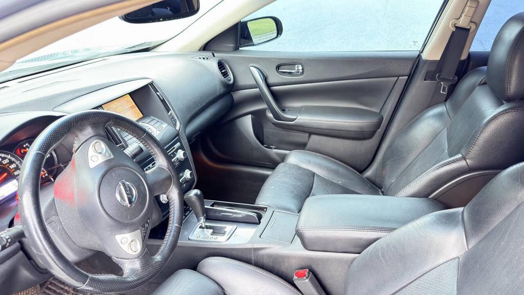 2012 Nissan Maxima - $5,900