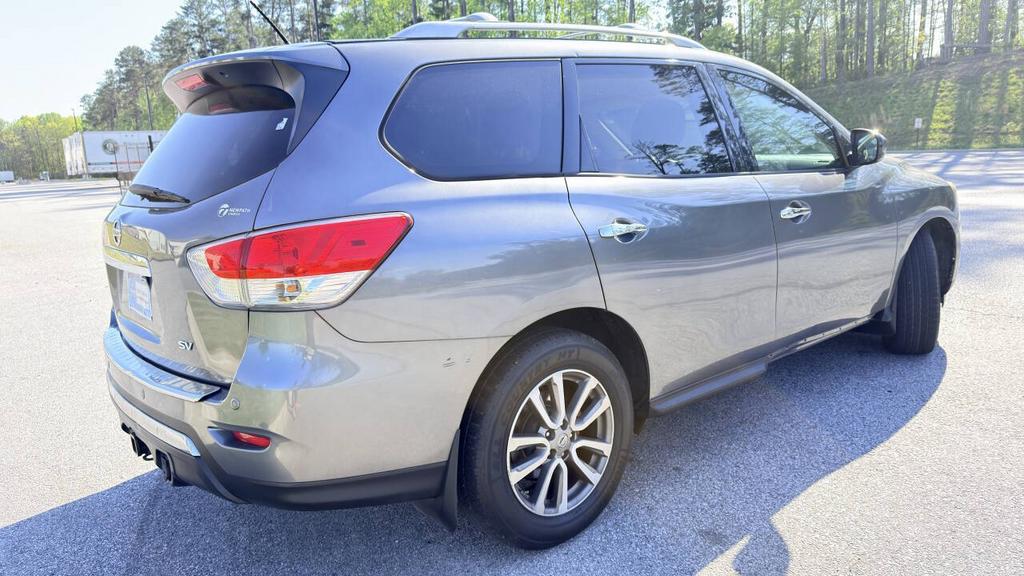 2015 Nissan Pathfinder - $4,999
