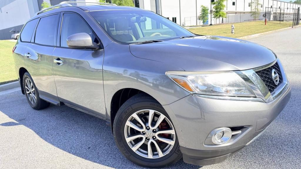 2015 Nissan Pathfinder - $4,999
