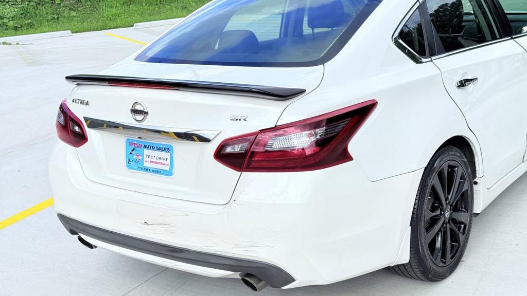 2017 Nissan Altima - $4,500