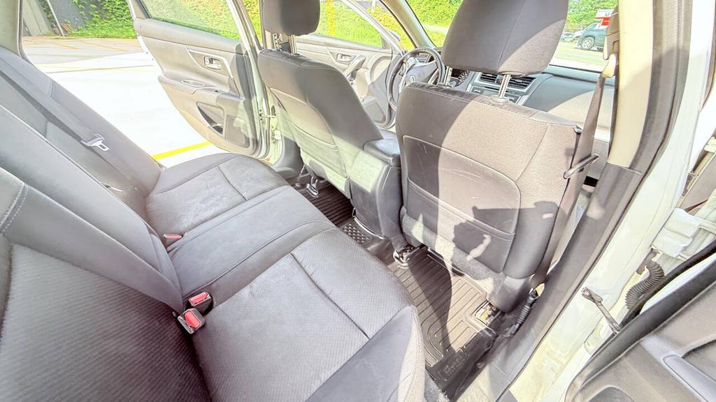 2017 Nissan Altima - $4,500