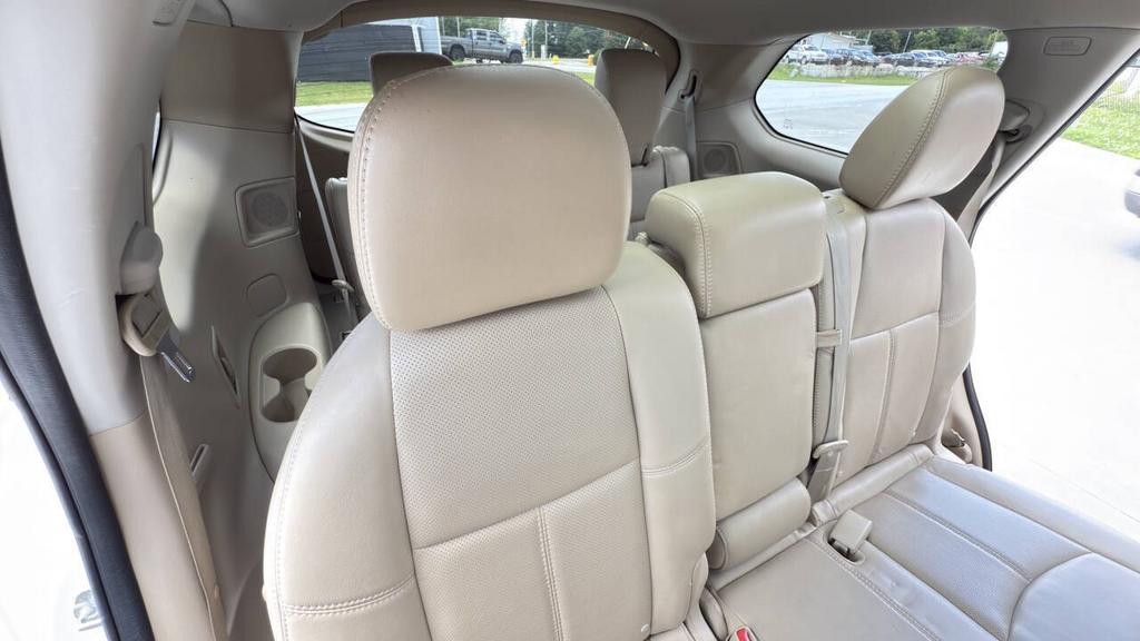 2014 Nissan Pathfinder - $8,500