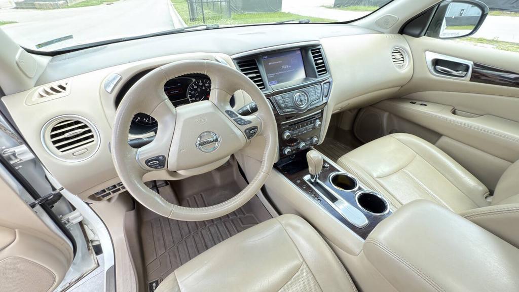 2014 Nissan Pathfinder - $8,500