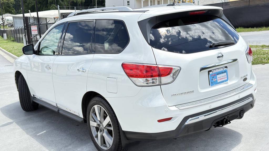 2014 Nissan Pathfinder - $8,500
