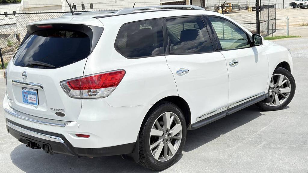2014 Nissan Pathfinder - $8,500