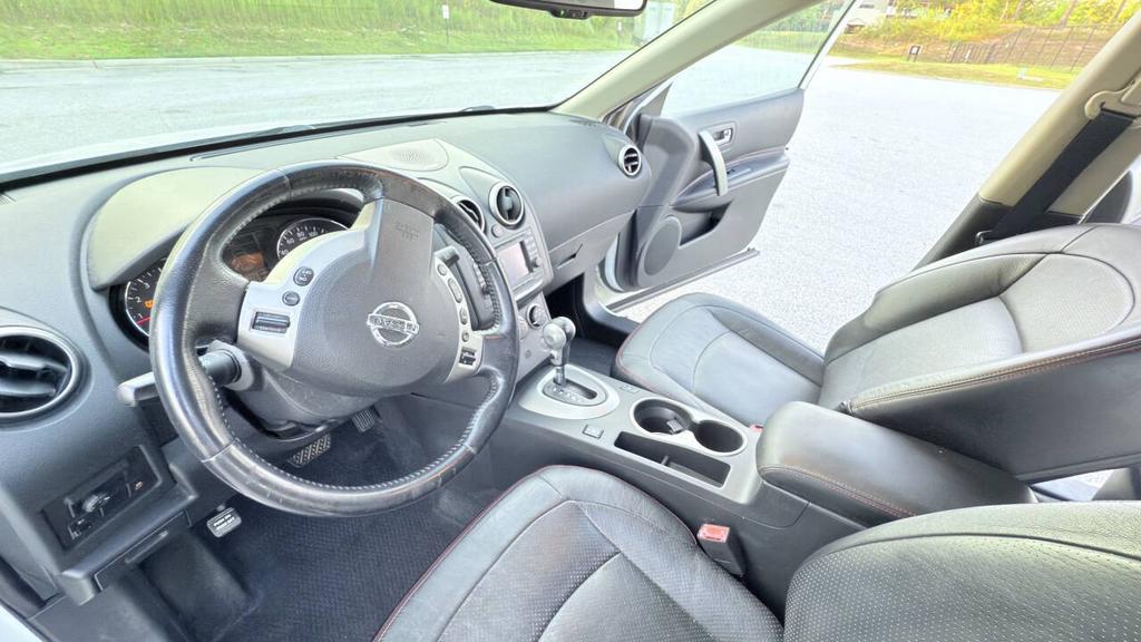 2011 Nissan Rogue - $6,500