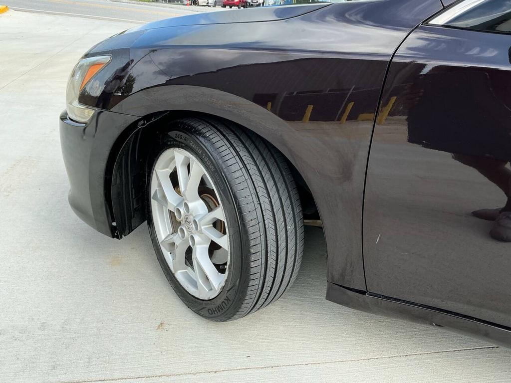 2013 Nissan Maxima - $5,300