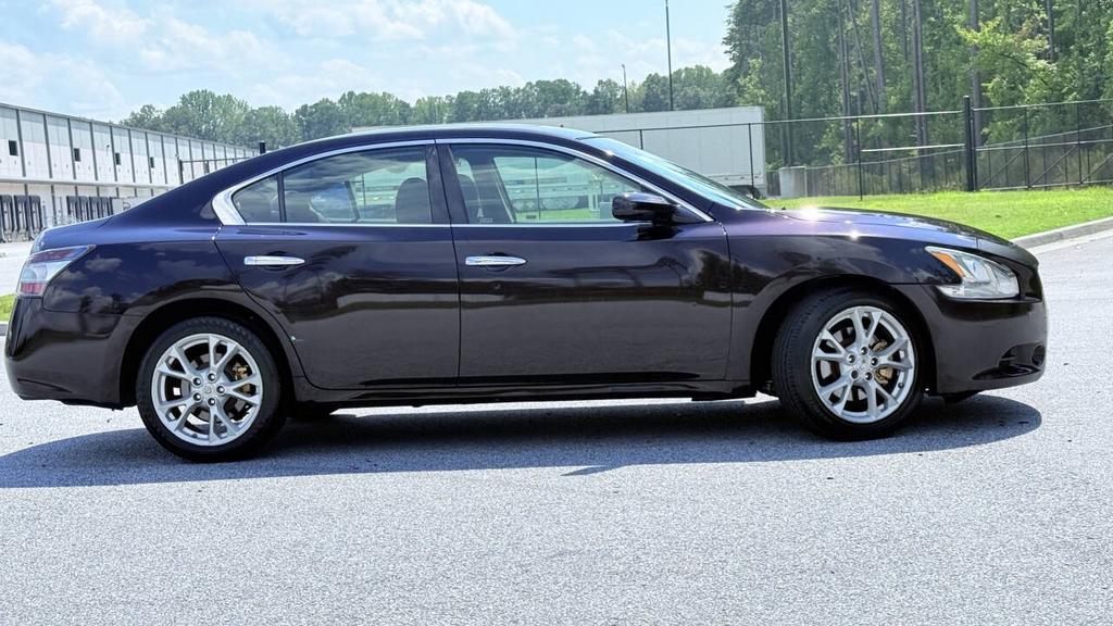 2013 Nissan Maxima - $5,300