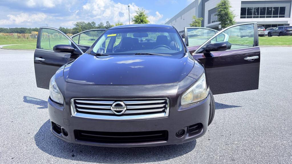 2013 Nissan Maxima - $5,300