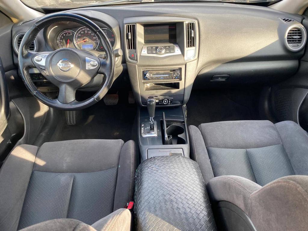 2013 Nissan Maxima - $5,300