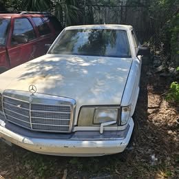 1986 Mercedes-Benz 560 - $4,995