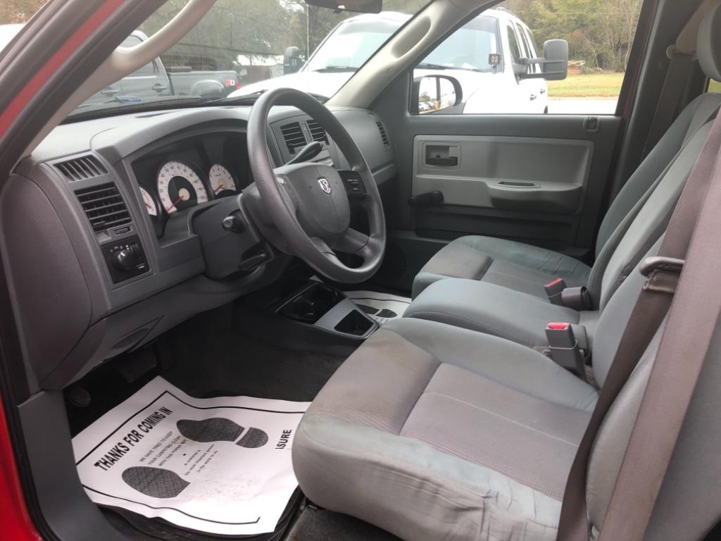 2005 Dodge Dakota ST photo