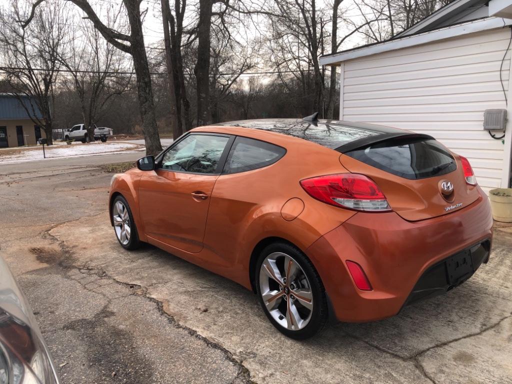 2012 Hyundai Veloster - $7,995