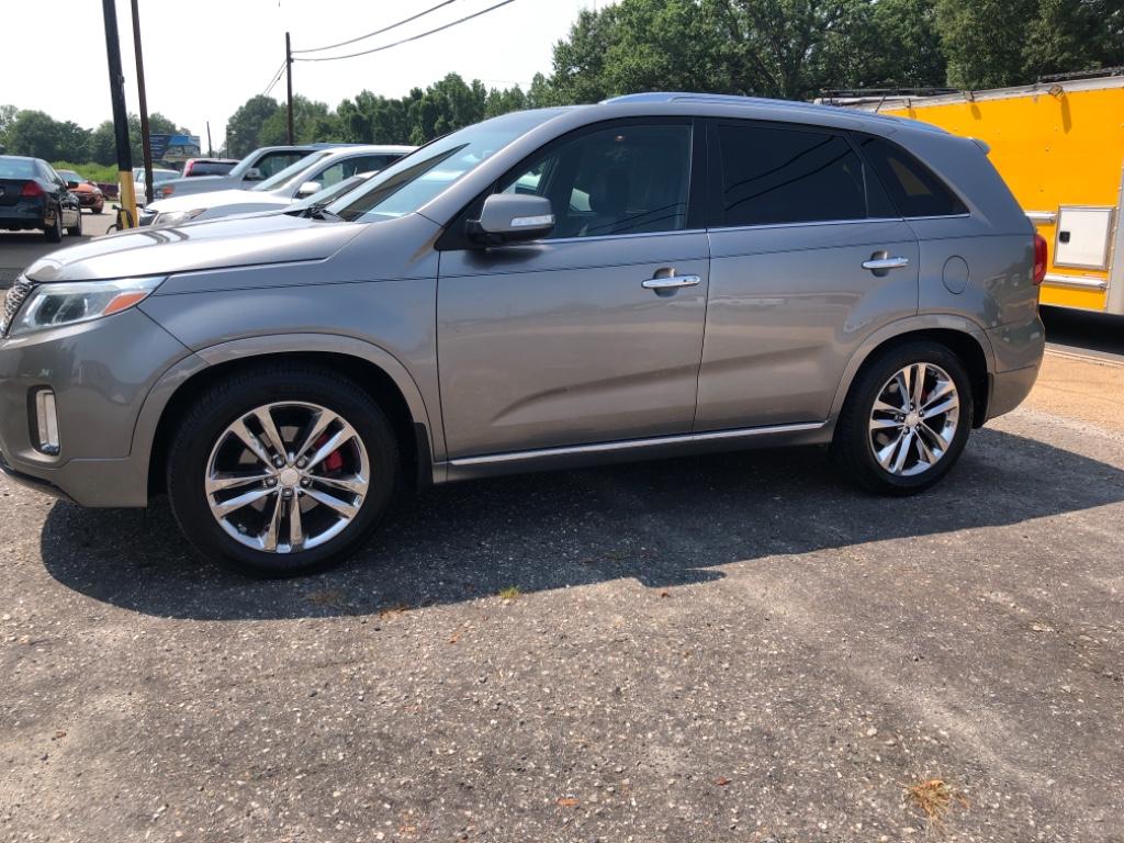 2015 Kia Sorento - $9,950