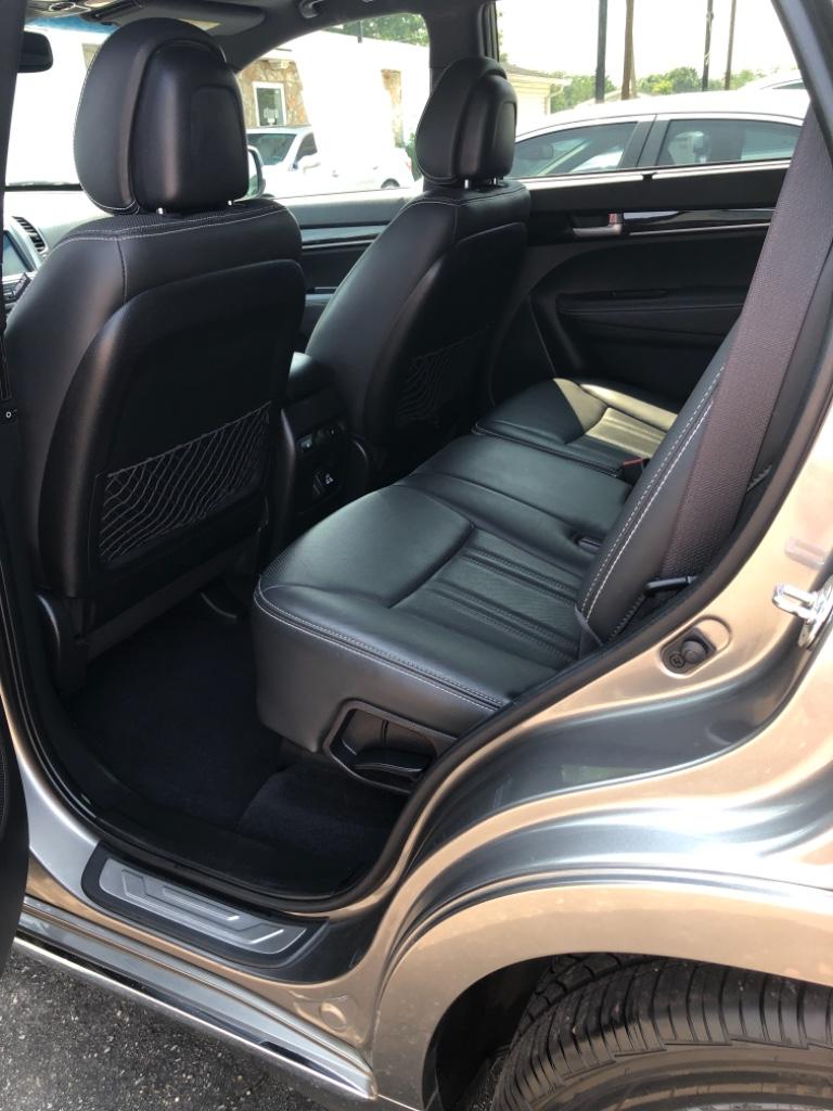 2015 Kia Sorento - $9,950