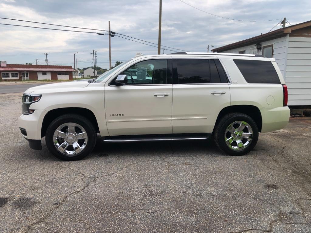 2015 Chevrolet Tahoe - $15,900