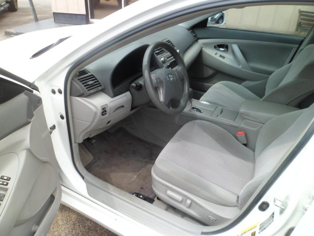 2010 Toyota Camry photo