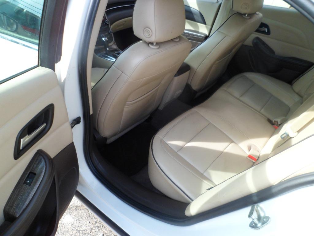 2014 Chevrolet Malibu LT photo