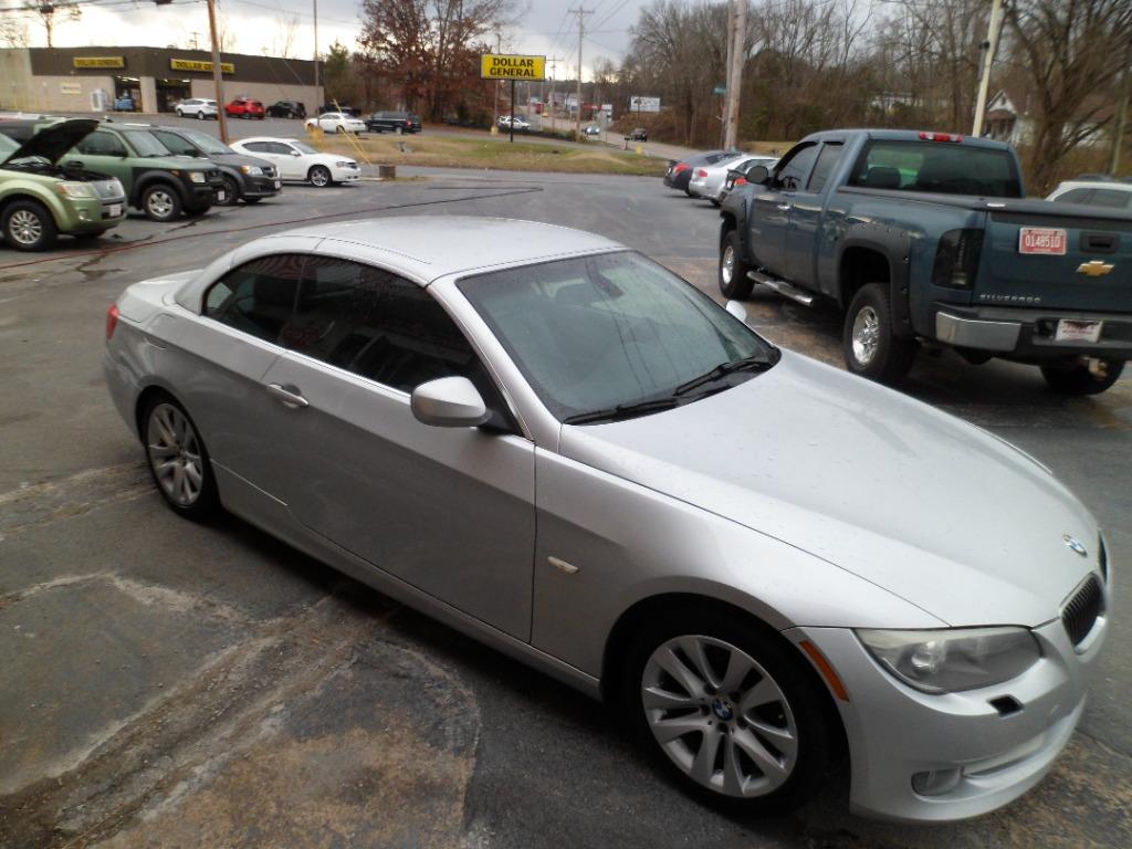 2012 BMW Legend 328i photo
