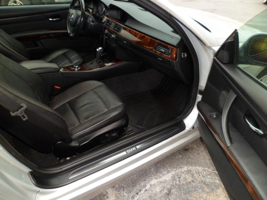 2012 BMW Legend 328i photo