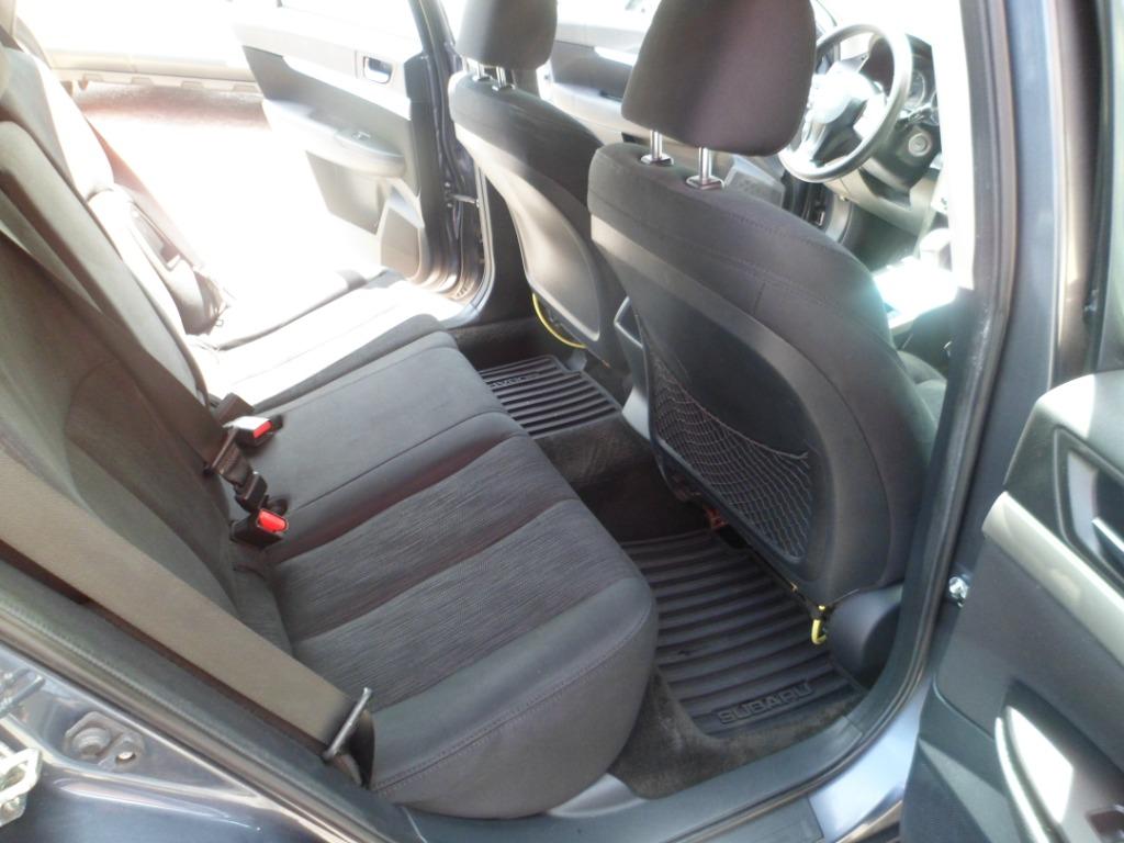 2014 Subaru Outback 2.5i photo