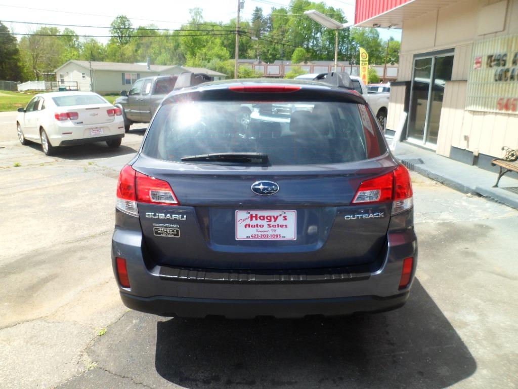 2014 Subaru Outback 2.5i photo