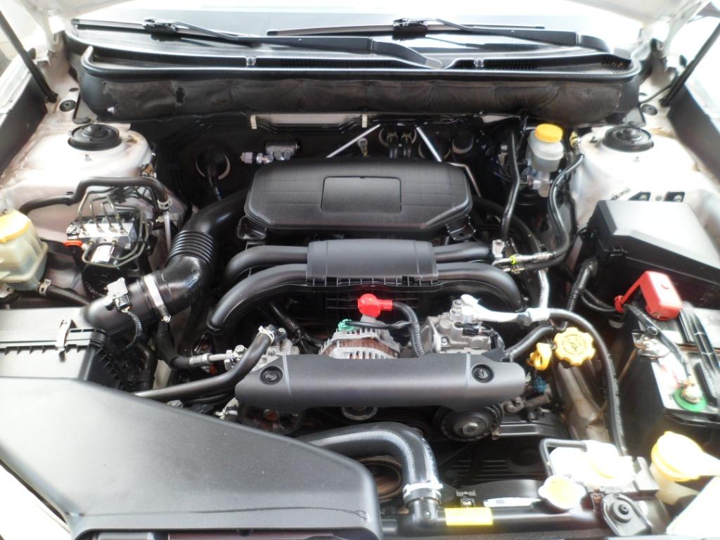 2012 Subaru Outback 2.5i Premium photo
