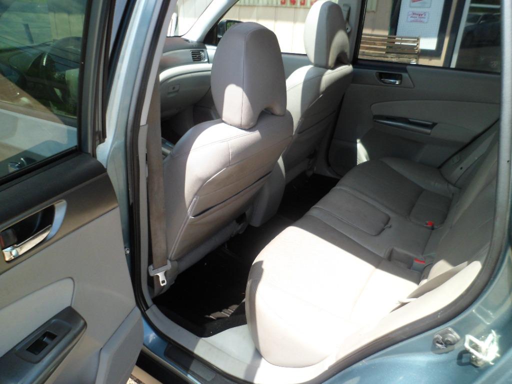 2012 Subaru Forester 2.5X Limited photo