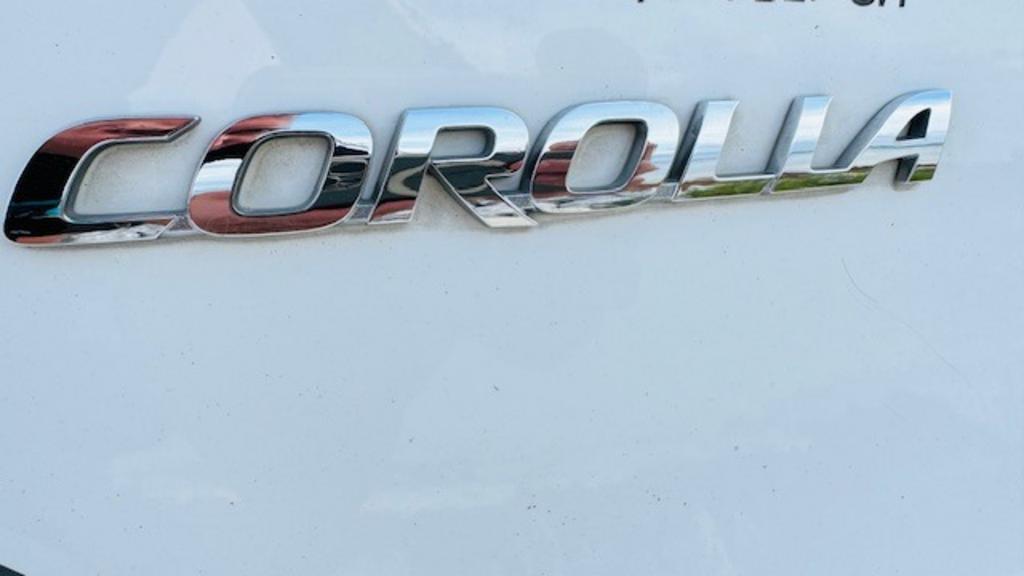 2016 Toyota Corolla LE photo