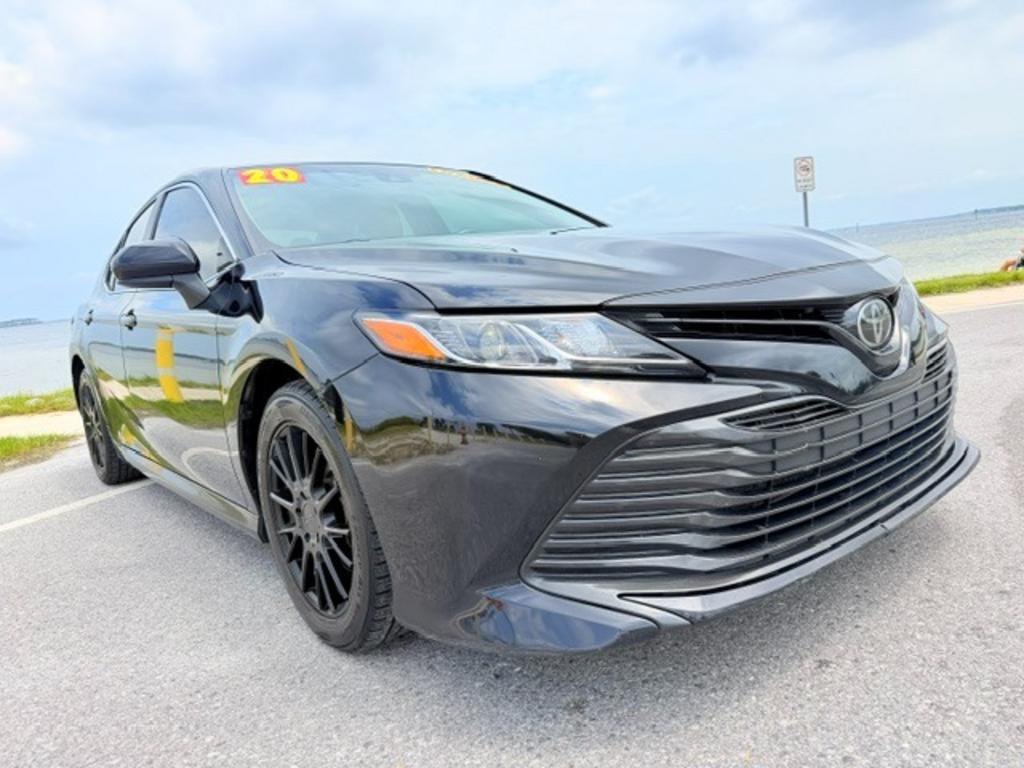 2020 Toyota Camry - $15,995