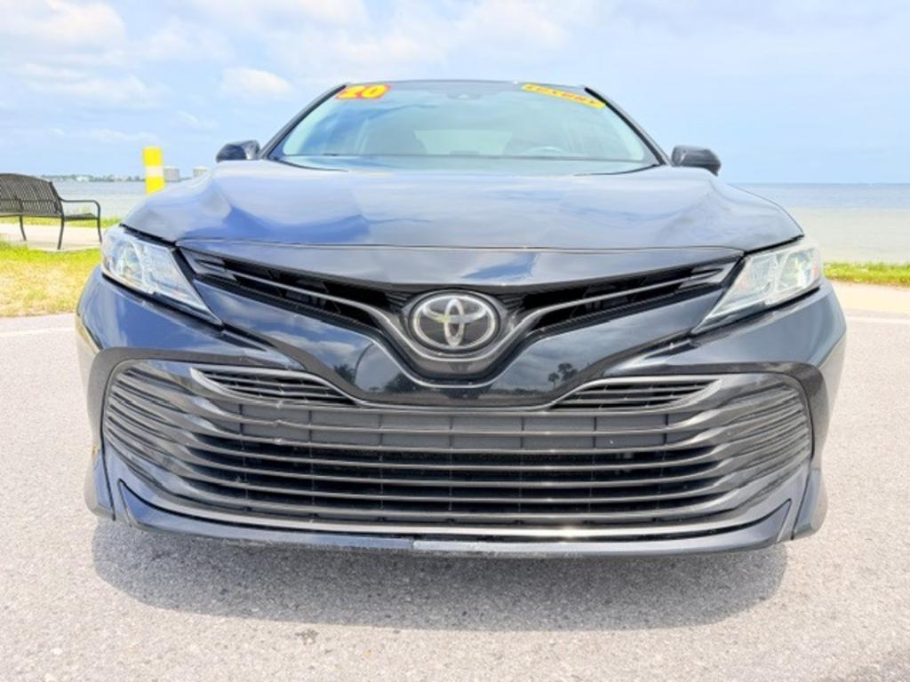 2020 Toyota Camry - $15,995