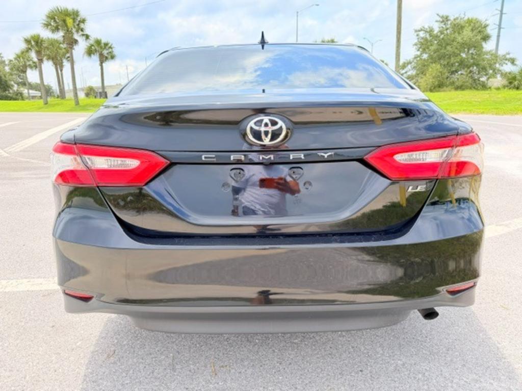 2020 Toyota Camry - $15,995