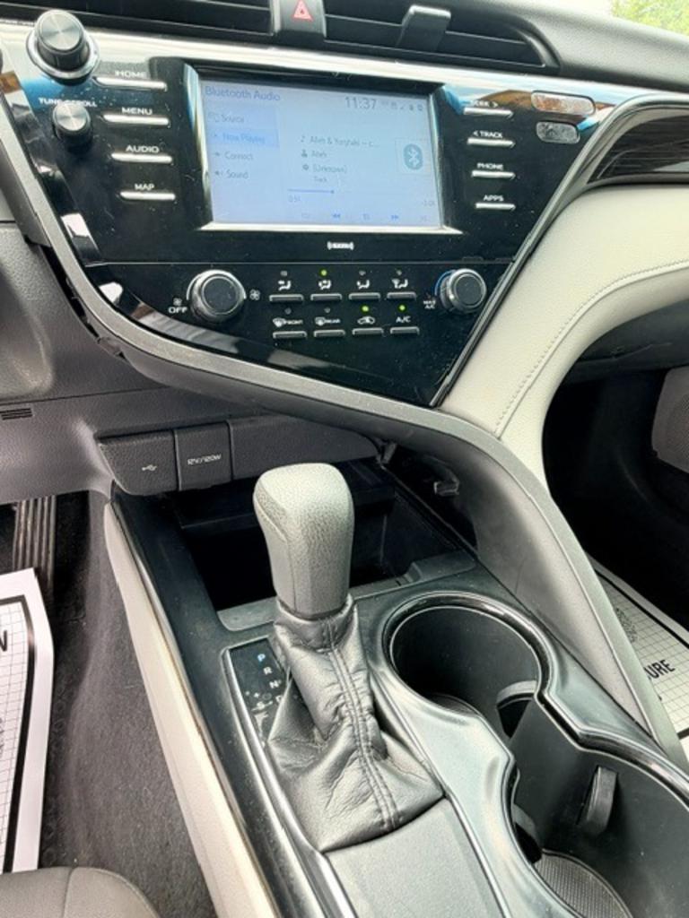 2020 Toyota Camry - $15,995