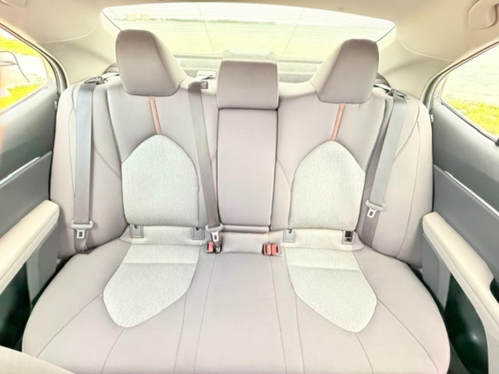 2020 Toyota Camry - $15,995