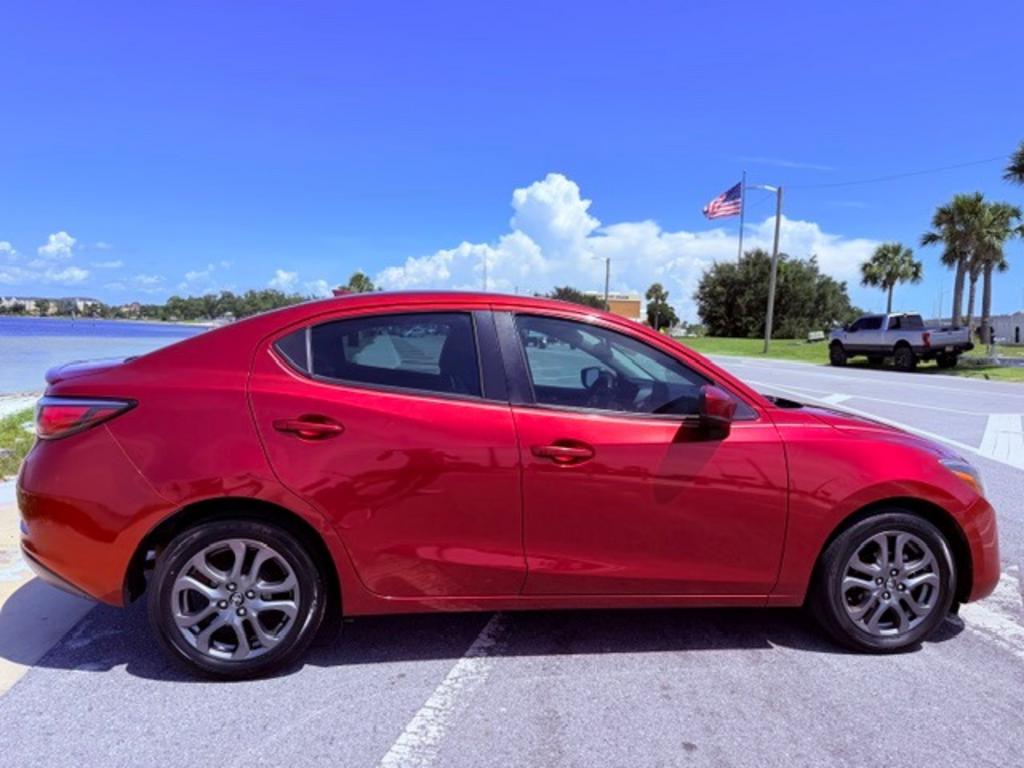 2019 Toyota Yaris - $14,995