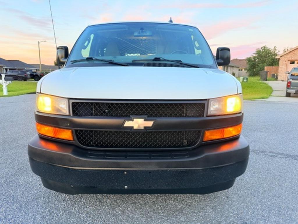 2019 Chevrolet Express - $15,495