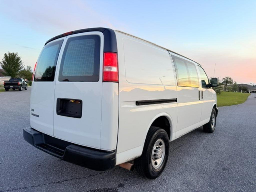 2019 Chevrolet Express - $15,495